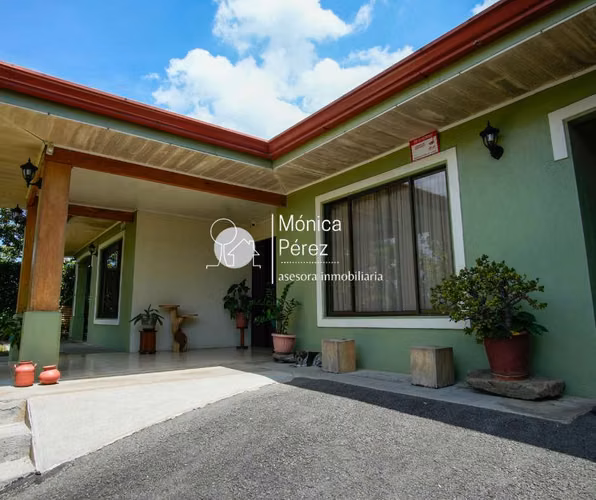 IMPECABLE CASA EN SARCHÍ