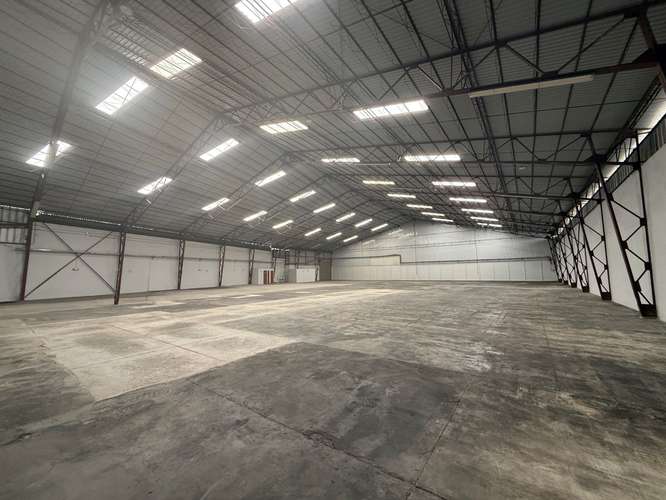 ALQUILA BODEGA EN TIBAS DENTRO DE COMPLEJO DE BODEGAS