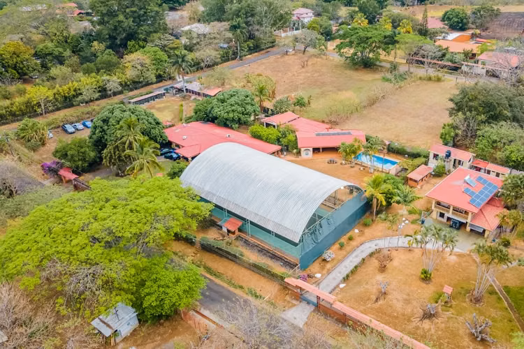 Casa a la venta en la Garita de Alajuela tipo Quinta