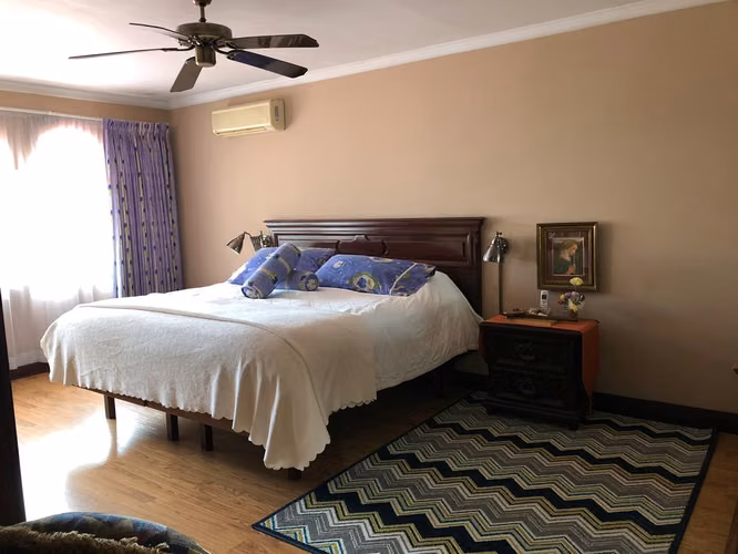 id 37236 Venta de Casa en Curridabat