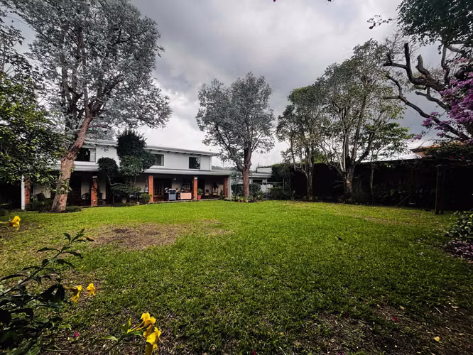 id 37236 Venta de Casa en Curridabat