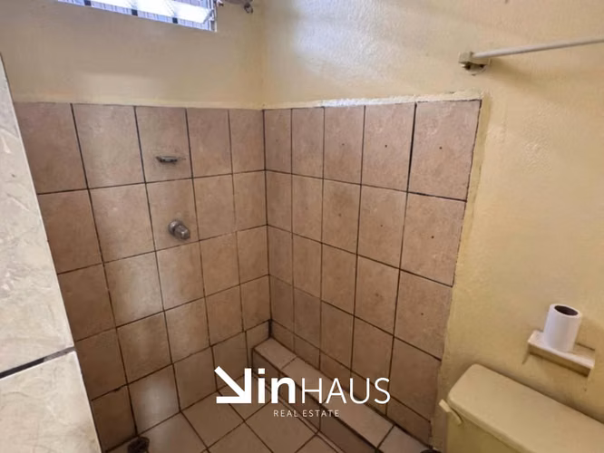 Propiedad de 6 apartamentos en San Rafael Abajo de Desamparados -EU