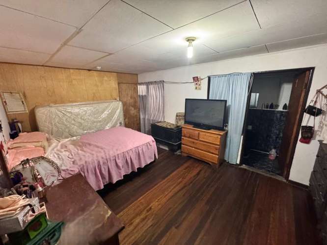 Venta de casa y 3 apartamentos en el Centro de Moravia -EU - Imagen 2