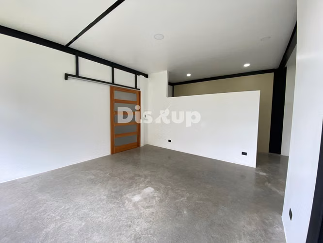 Alquiler de amplia oficina de 250 m2. Barrio Escalante, San José
