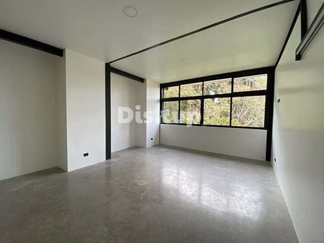Alquiler de amplia oficina de 250 m2. Barrio Escalante, San José