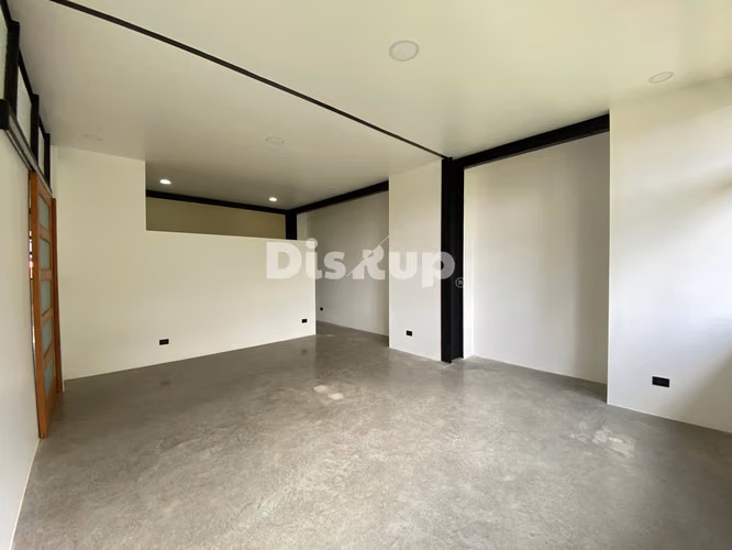 Alquiler de amplia oficina de 250 m2. Barrio Escalante, San José