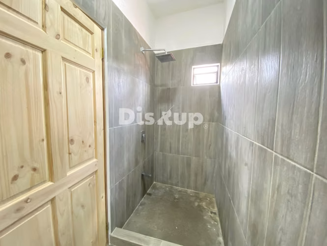 Alquiler de amplia oficina de 250 m2. Barrio Escalante, San José