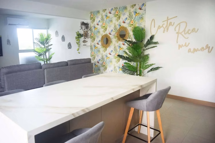 Condominio nuevo 2 hab. llave en mano con estilo tropical en Jacó