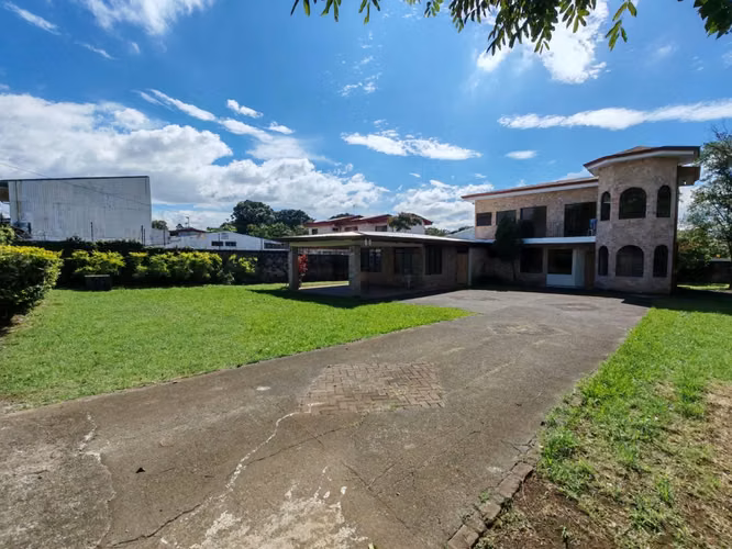 Venta de Propiedad en La Garita, Alajuela – Ubicación Estratégica cerca de INCAE.