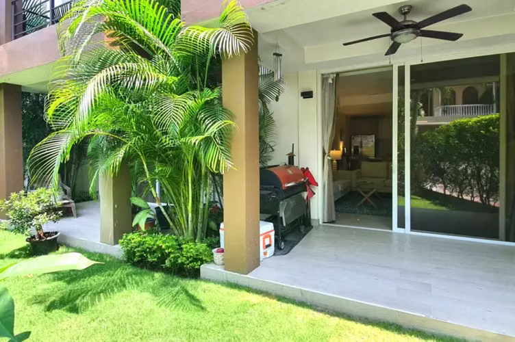 Apartamento en Condominio La Floresta, Herradura (RQ)