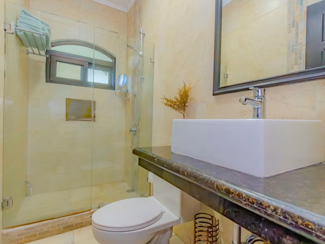 VENTA DE CASA EN VALLE DEL SOL - Imagen 17