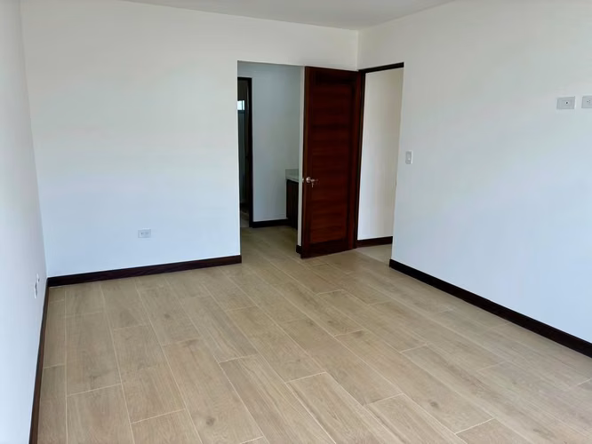 Se Vende hermosa casa en Condominio para estrenar, Tres Ríos