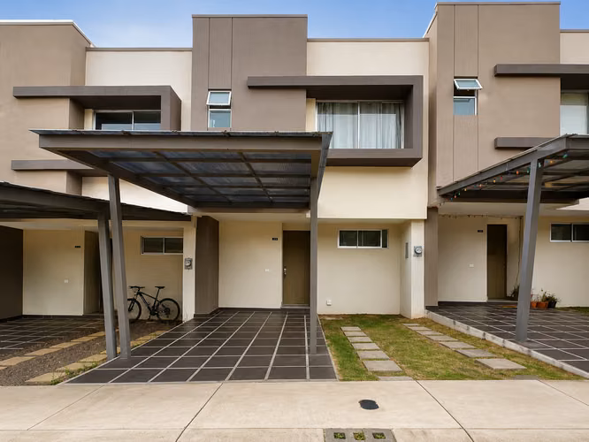 Venta Casa Condominio Blue, Cariari, Belèn, Heredia