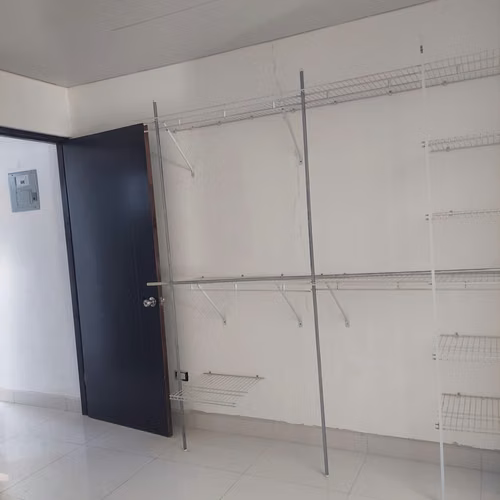 Vendo propiedad con 2 apartamentos alquilados en La Unión