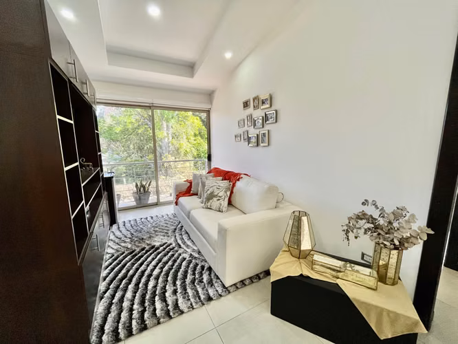 POZOS DE SANTA ANA! LUJOSA CASA FULL AMUEBLADA DE 4 HAB/3.5/JARDIN - Imagen 15