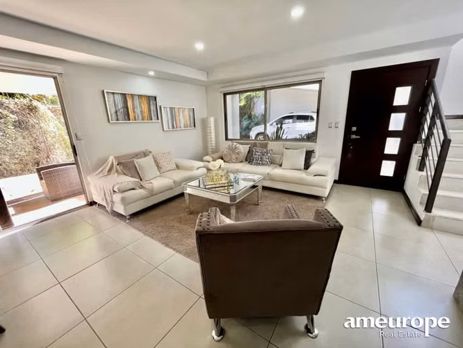 POZOS DE SANTA ANA! LUJOSA CASA FULL AMUEBLADA DE 4 HAB/3.5/JARDIN - Imagen 4