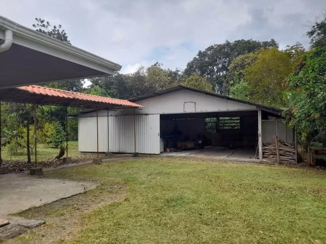 Live the Life You’ve Been Dreaming of in Costa Rica