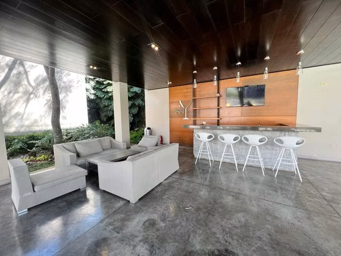 Se vende hermoso apartamento amueblado en condominio en La Uruca - Imagen 12