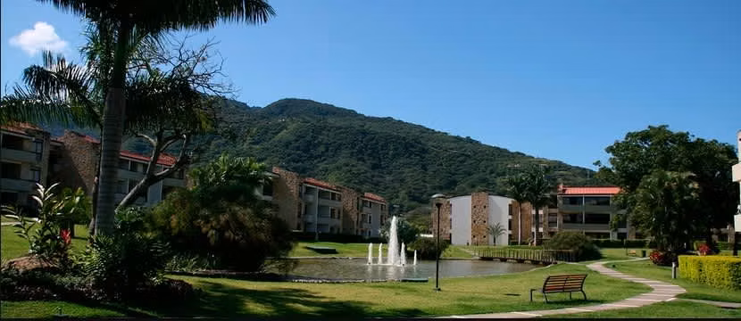 Alquiler de Apartamento Rio Oro Santa Ana– AMOBLADO, Piso 3 con Vista a la Montaña - Imagen 17