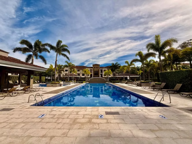Venta de Apartamento en Montesol Santa Ana Pozos