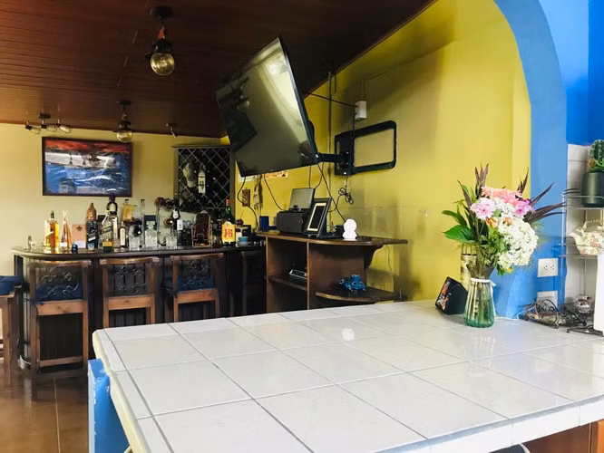 Venta de Propiedad con 2 Casas Independientes -|Uso Suelo Mixto | Ideal Vivienda o Inversión - Imagen 7