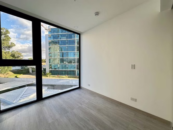 ESCAZÚ: ALQUILER DE APARTAMENTO NUEVO EN CONDOMINIO CON LINEA BLANCA - Imagen 8