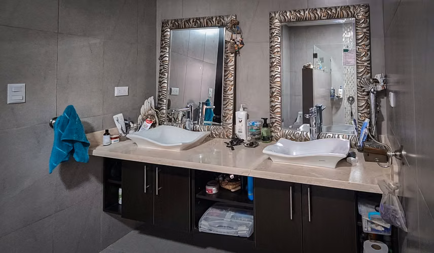 Francosta Exquisita casa con amplios espacios y excelentes acabados