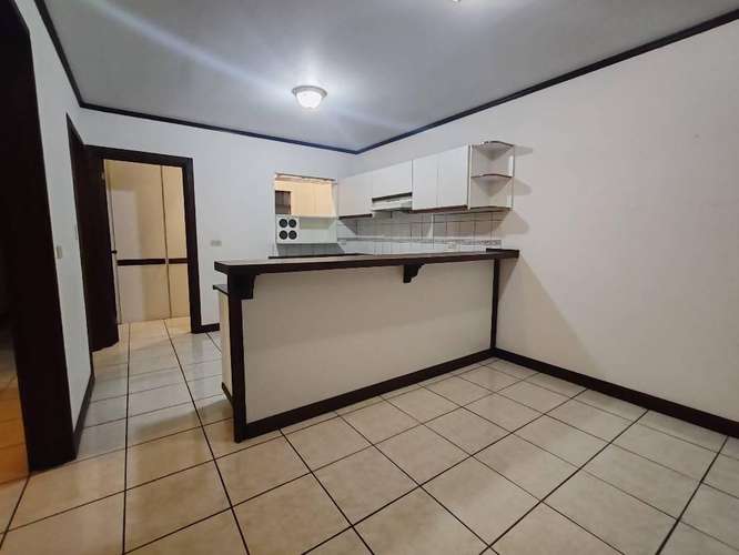 Alquiler bellisimo apartamento condominio selecto Curridabat San José - Imagen 7