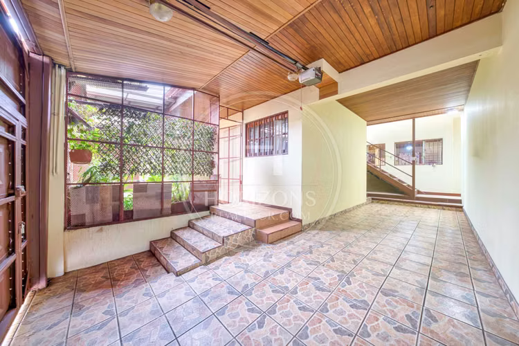 Se Vende Casa de Una Planta en Curridabat con Apartamento Independiente 6 Habitaciones noj1237ij - Imagen 19