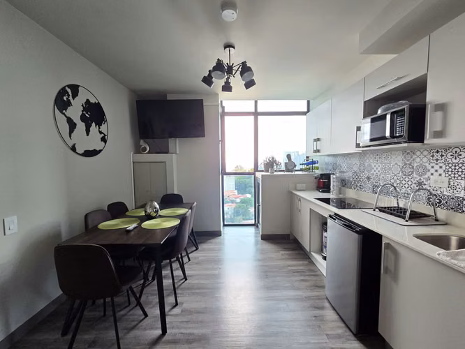 Apartamento amueblado con Parqueo Cosmopolitan Tower - Imagen 7