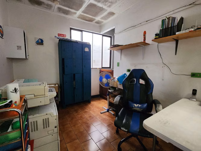 Venta de casa y guardería en Belén.