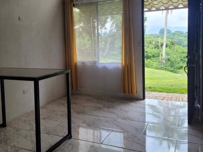 Venta de Casa con apartamento y amplio terreno de uso mixto enTambor de Alajuela - Imagen 19