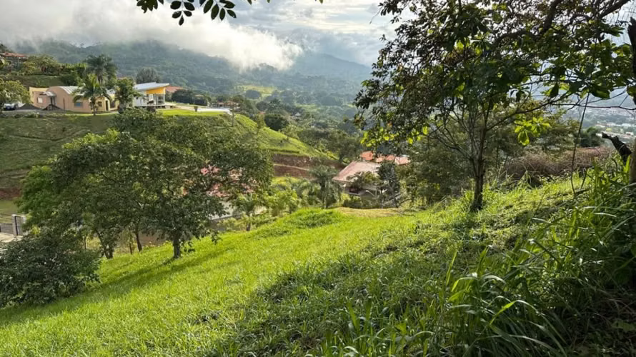 Lote de 3138m2 is el ultimo lote disponible en la comunidad - Imagen 9