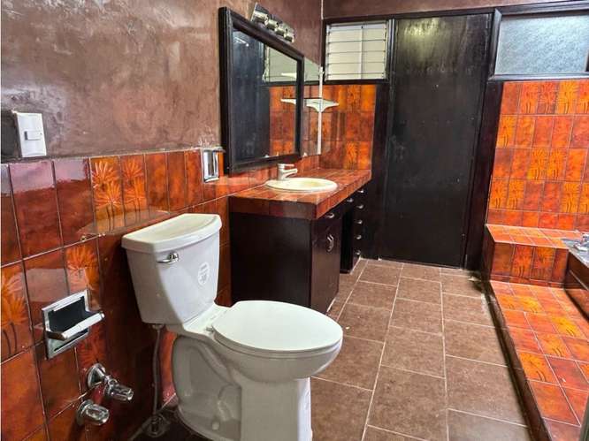 Apartamento Escazu, precioso tipo estudio - Imagen 7