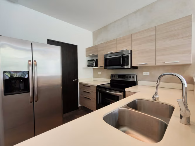 VENTA DE APARTAMENTO EN THE IVY, ESCAZÚ*