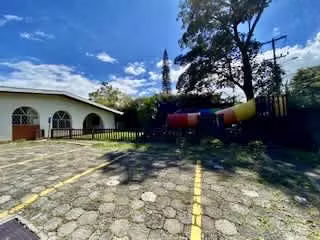 Escazú Venta Propiedad Uso Mixto Ideal Restaurante o Centro Educativo - Imagen 2