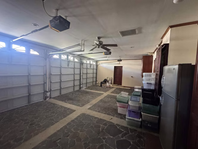 Hermosa casa en venta Bosques de Lindora