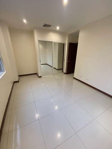 ESCAZU AMPLIO EN CONDOMINIO - Imagen 12