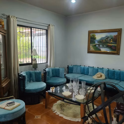 PROPIEDAD DE 2783 M2 CON CASA DE 400 M2 EN OROTINA