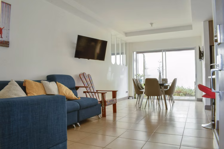 VENTA DE TOWNHOUSE EN CONDOMINIO RINCÓN DE LAS BRISAS – SAN PABLO, HEREDIA