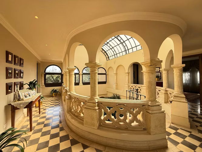Venta de casa estilo mediterráneo, en Santo Domingo de Heredia