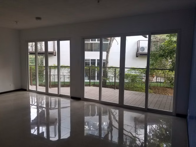 Venta de apartamento de una habitación en condominio - Imagen 18