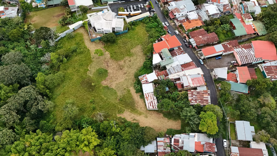 Se vende lote en Desamparados - Imagen 2