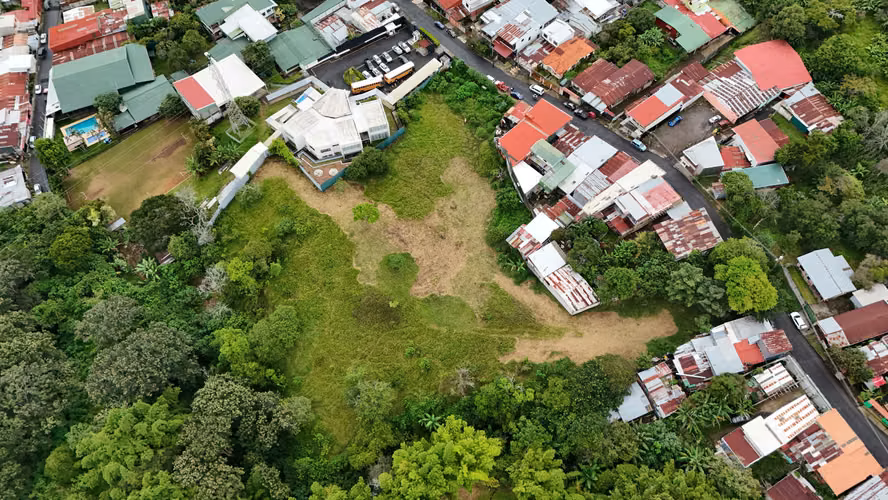 Se vende lote en Desamparados - Imagen 4