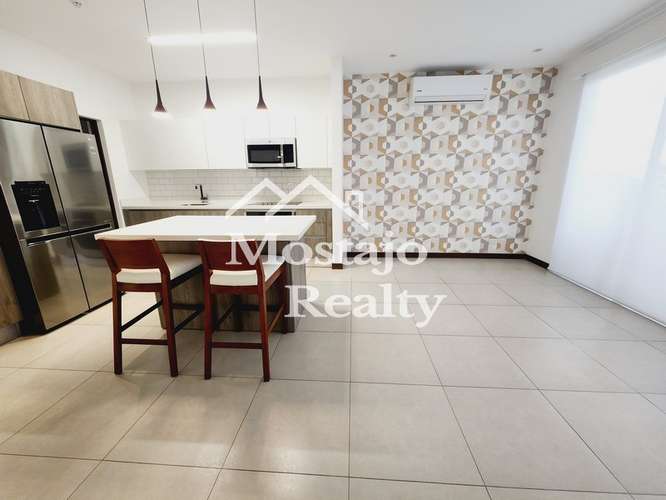 Alquiler de Apartamento, espacio flex, 2 parqueos, Parques del Sol, Santa Ana