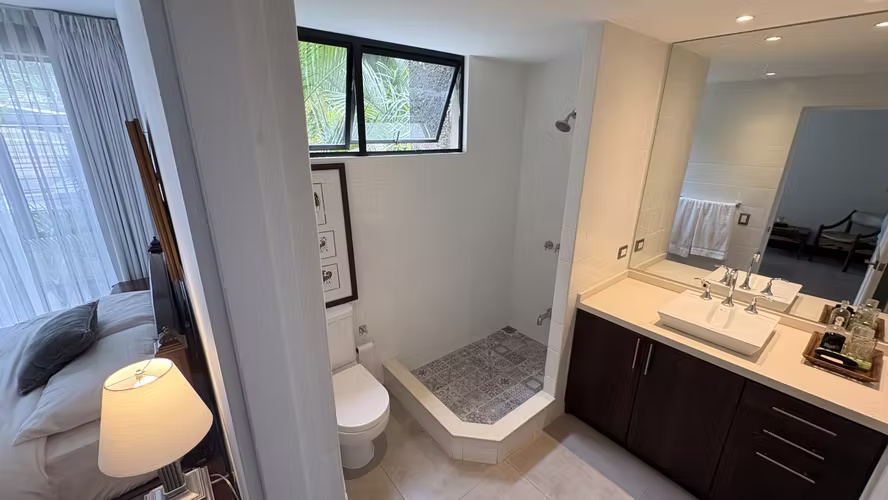 Venta Aparta Escazú 2 Habitaciones