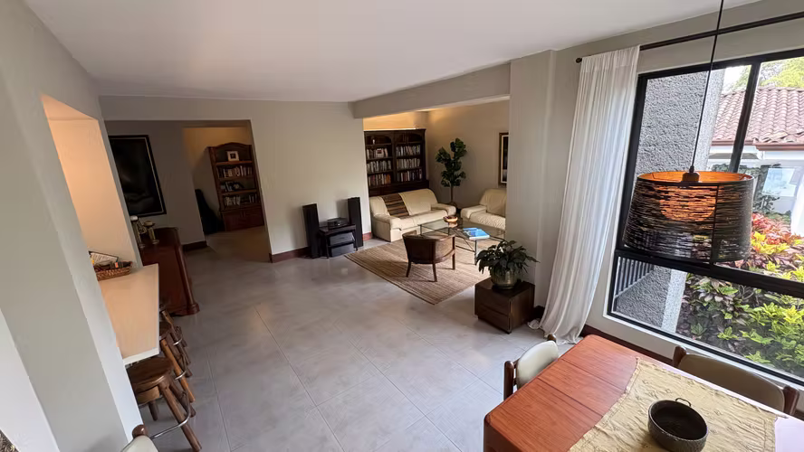 Venta Aparta Escazú 2 Habitaciones