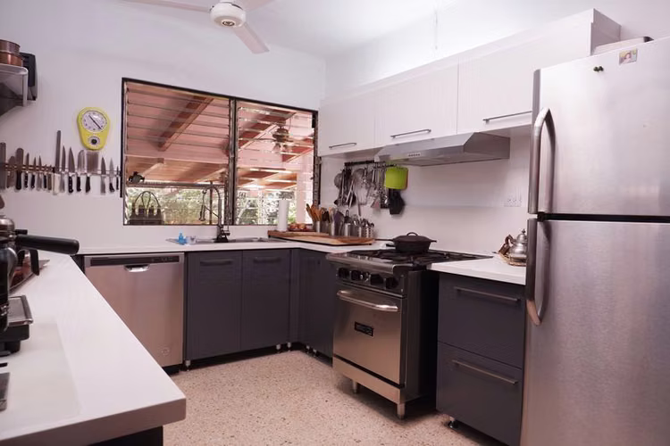 Se vende casa en Laureles, San Rafael de Escazú