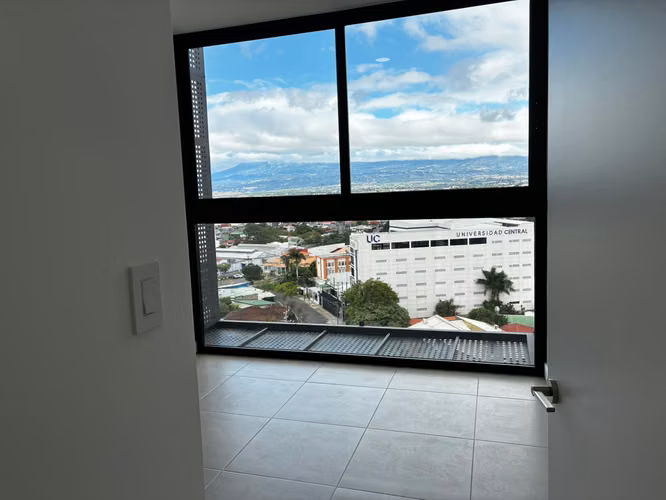 Venta de apartamento para inversión, Escalante 5907