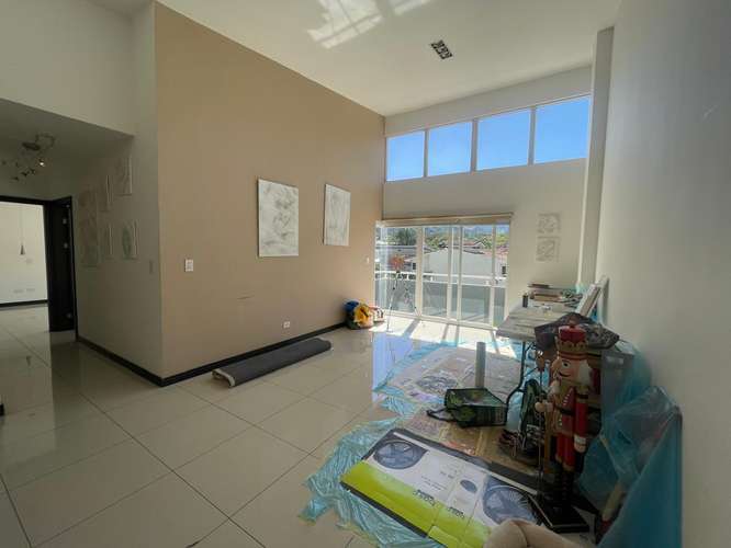 Venta de Apartamento en Santa Ana